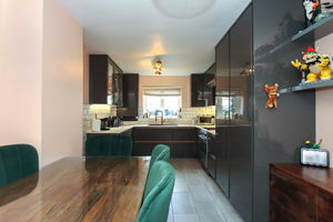 Photo 6- click for photo gallery